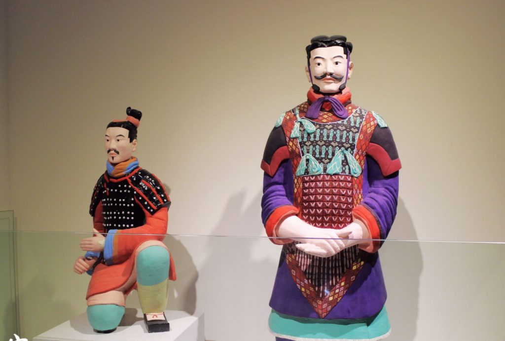 Replica colored terracotta warriors