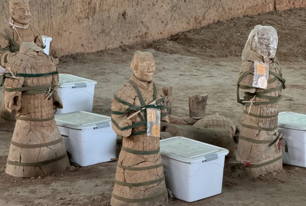 Terracotta Warriors reinforced with straps